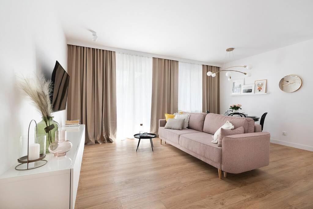 Easy Rent Apartments - Centrum 2 ลูบลิน ภายนอก รูปภาพ