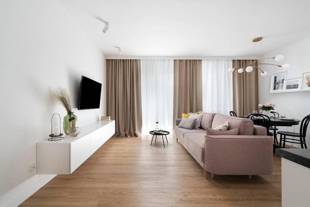 Easy Rent Apartments - Centrum 2 ลูบลิน ภายนอก รูปภาพ